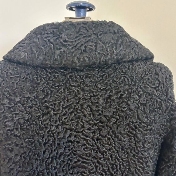 Absolutely Gorgeous Vintage Persian Lamb Coat (50s) - Picture 10 of 14